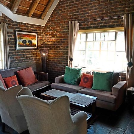 Marloth Park Hippo House Villa Екстериор снимка