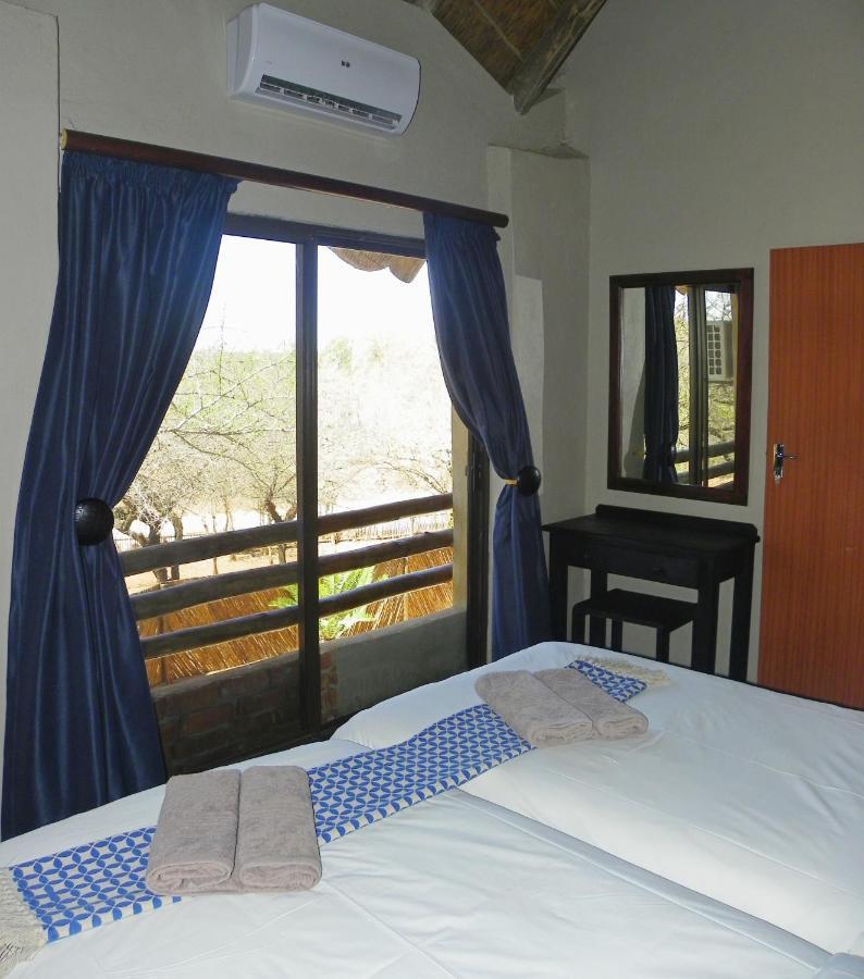 Marloth Park Hippo House Villa Екстериор снимка